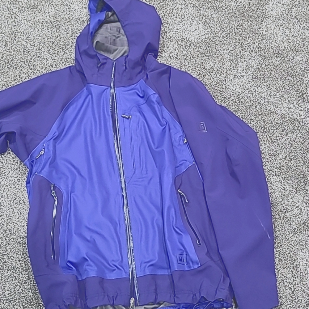 Rei Jacket Xl Softshell - image 1